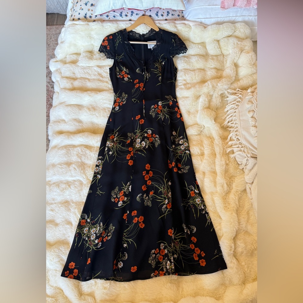 Reformation Tiffie Dress In Floral, brand new without tags, never worn, no flaws - Picture 8 of 16